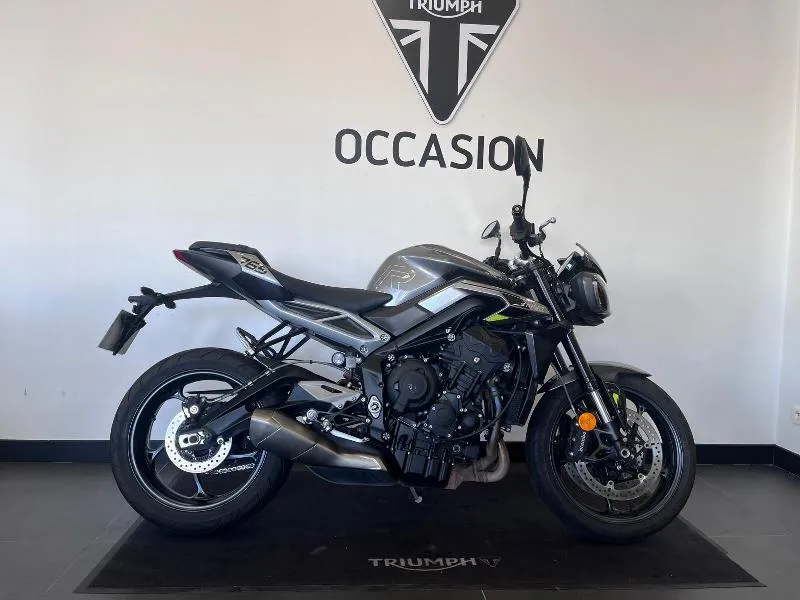STREET TRIPLE 765 R