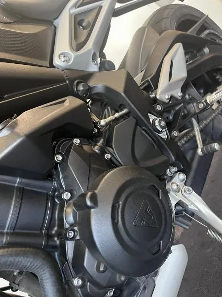 STREET TRIPLE 765 R