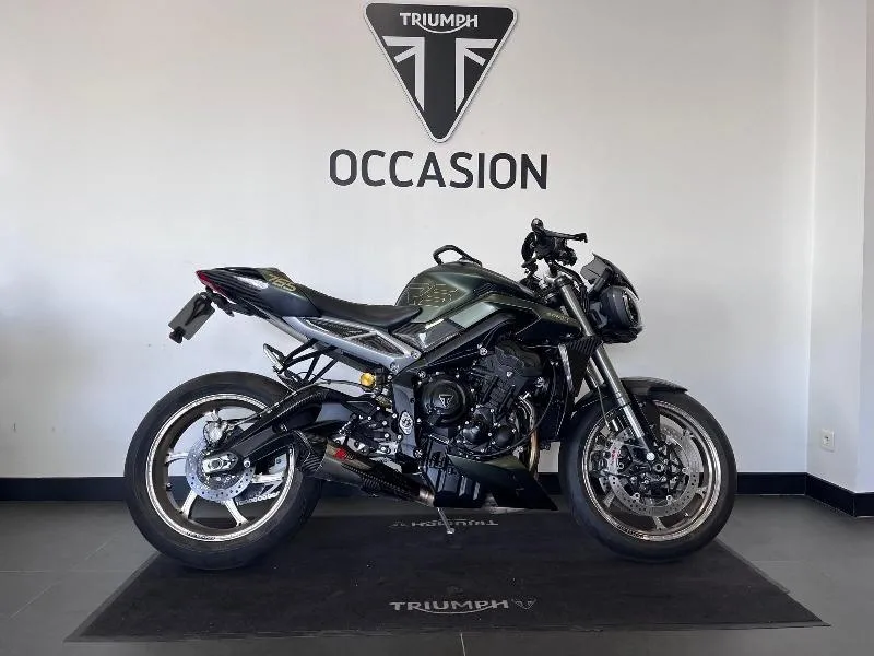 STREET TRIPLE 765 RS