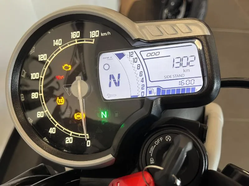 Scrambler 400 X