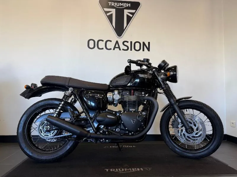 Bonneville T120 Black