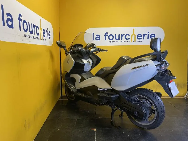 C 650 GT