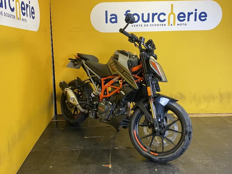 125 DUKE ABS