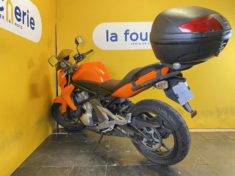 ER6