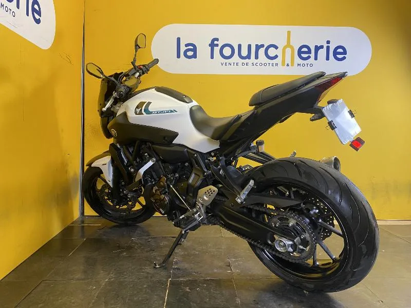 MT07 