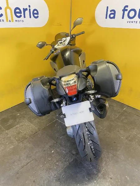 K 1300 R