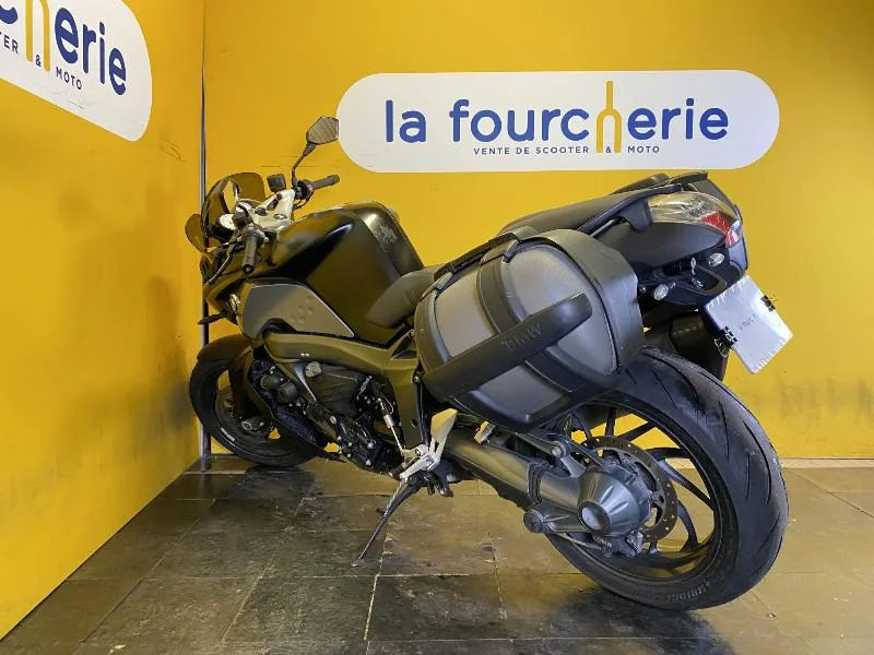 K 1300 R