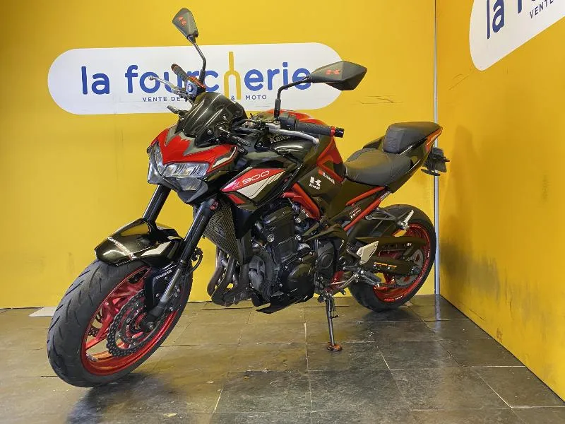 Z 900