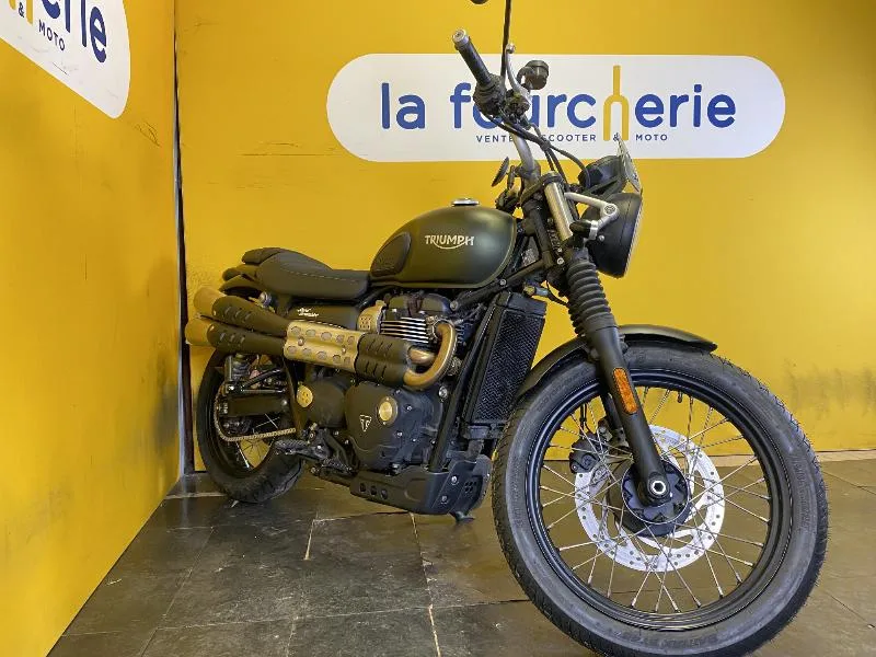 STREET SCRAMBLER  900