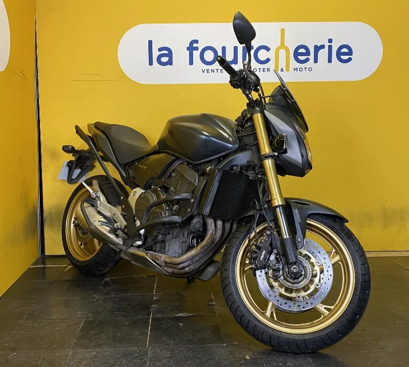 CB 600 F HORNET