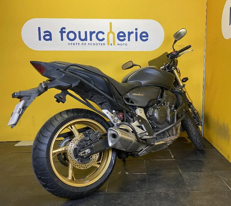 CB 600 F HORNET