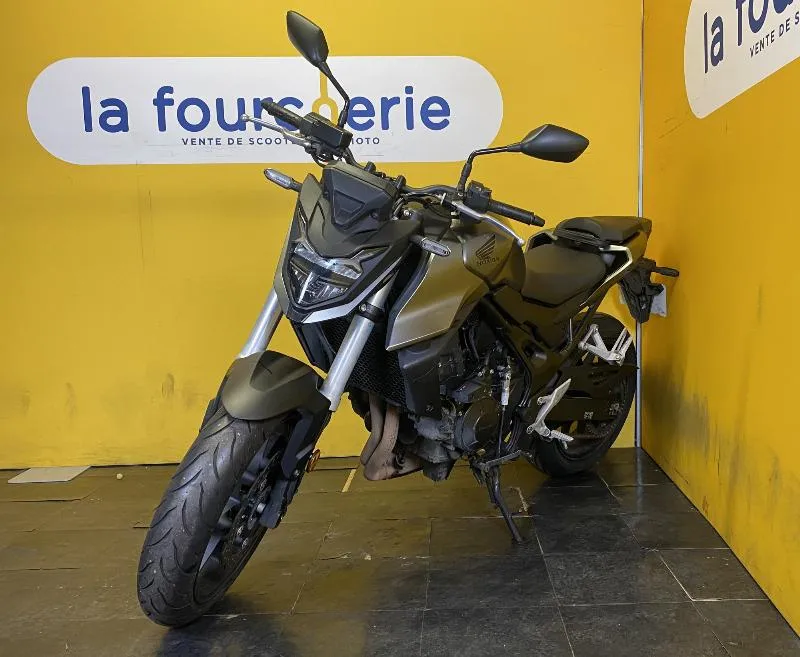 CB 750 HORNET 2023