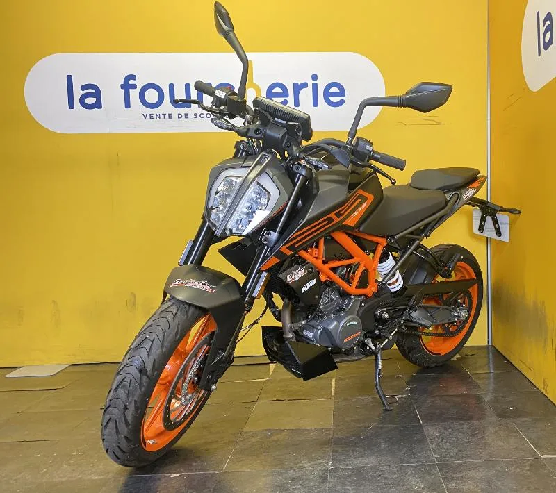 125 DUKE ABS 2021