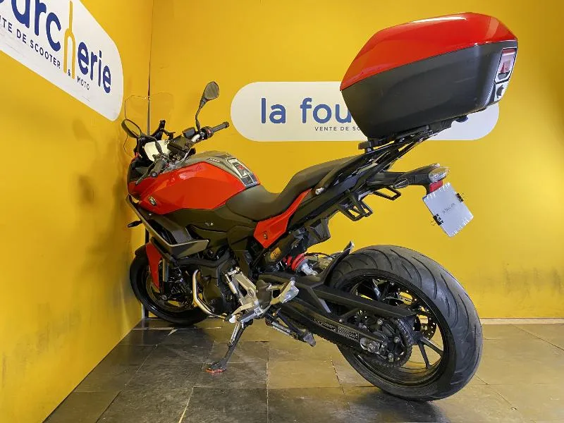 F 900 XR