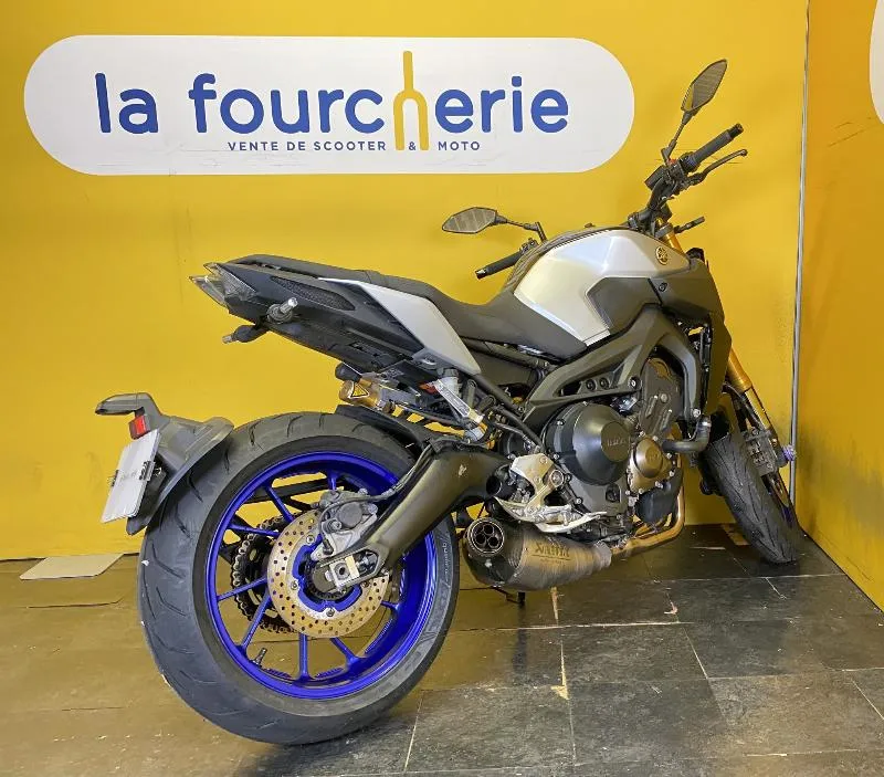 MT09 SP