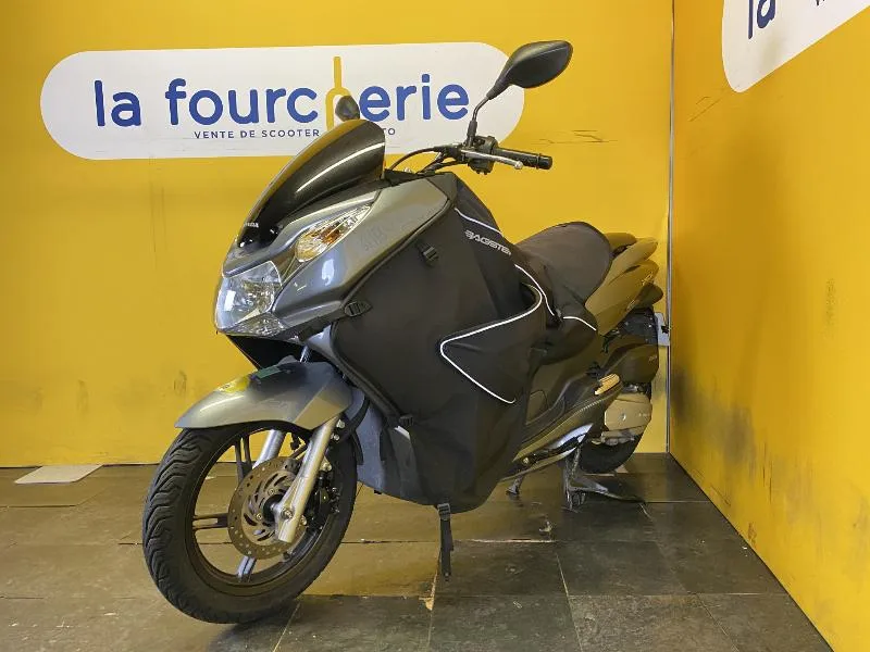 PCX 125