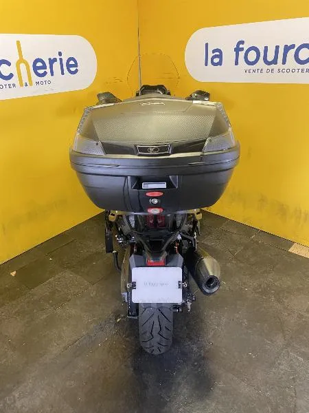 CV3 550