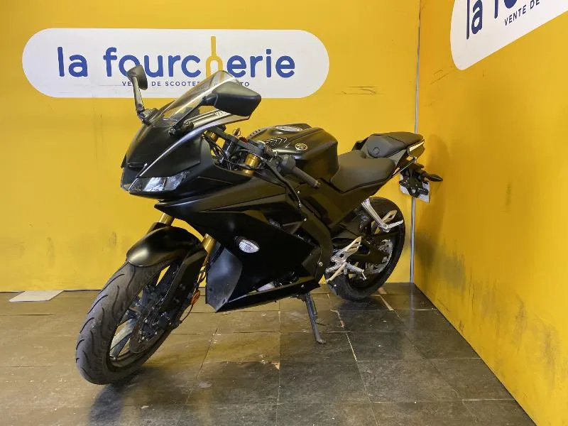 YZFR 125 2021