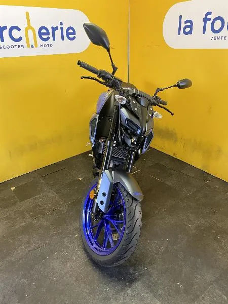 MT125 ABS