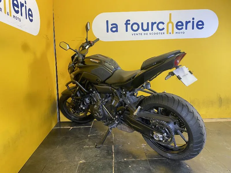 MT07 