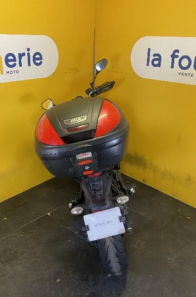 XJ6
