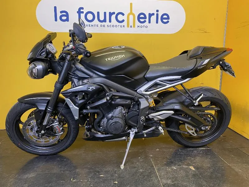 STREET TRIPLE 765 RS