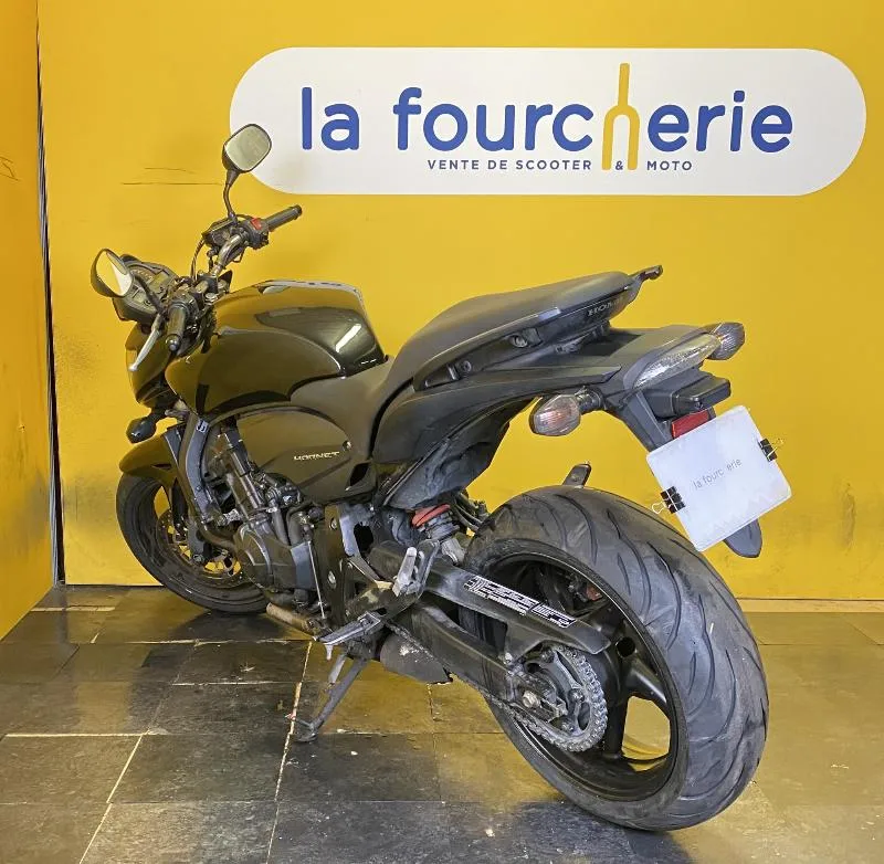 CB 600 F HORNET