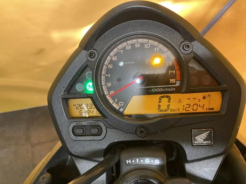 CB 600 F HORNET