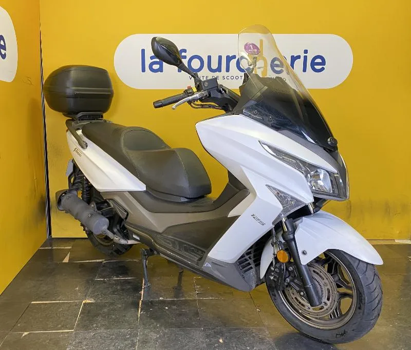 X.TOWN 125