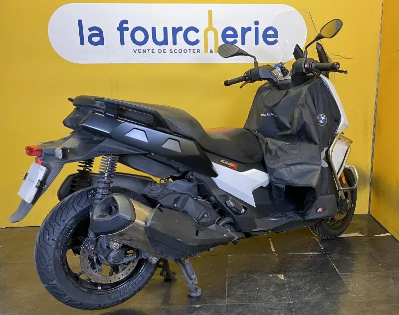 C 400 X
