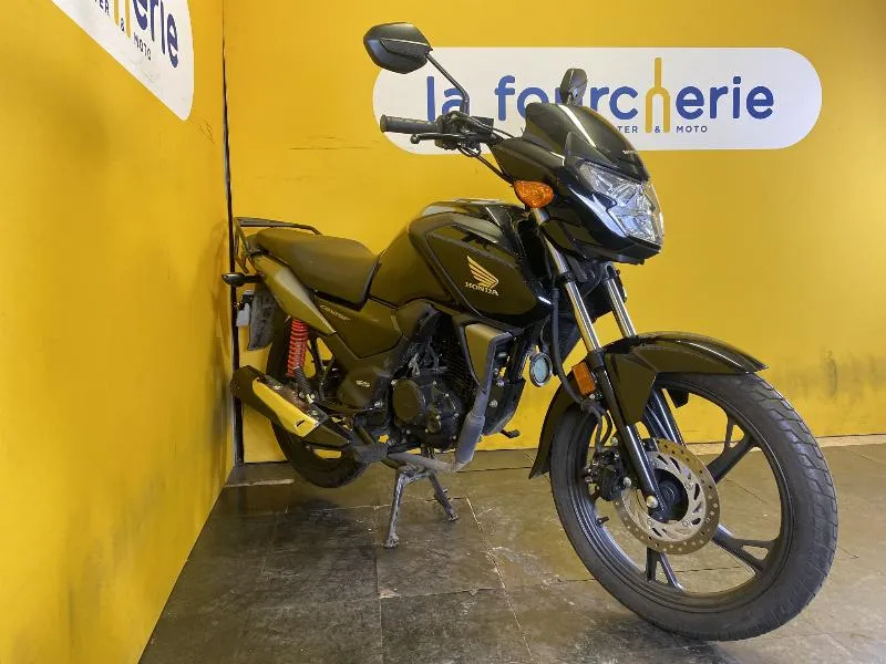 CB 125 F