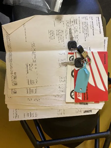 CB 125 F