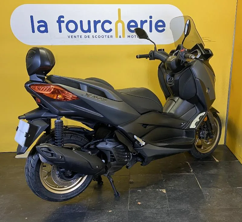 XMAX 125 TECH MAX