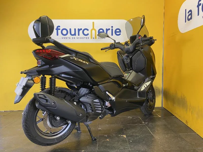 XMAX 125 TECH MAX