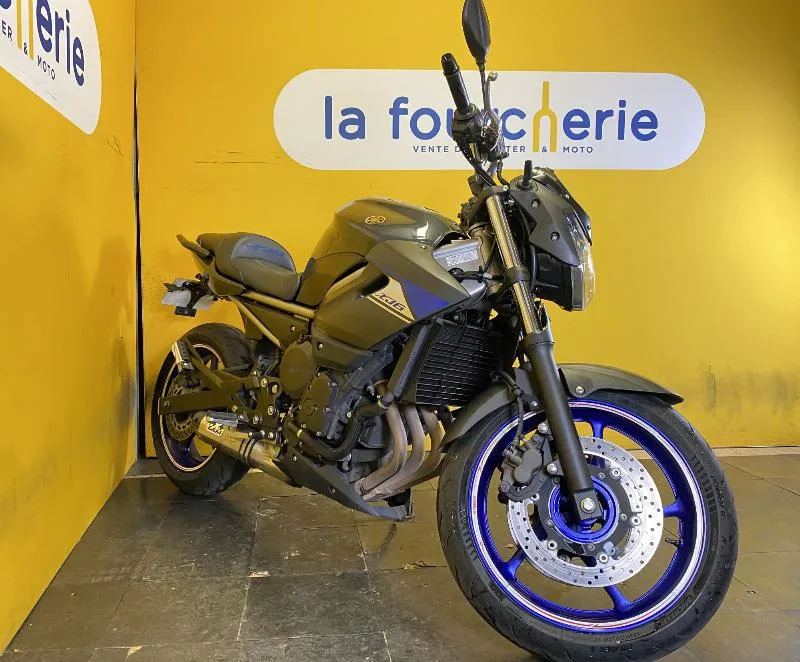 XJ6 