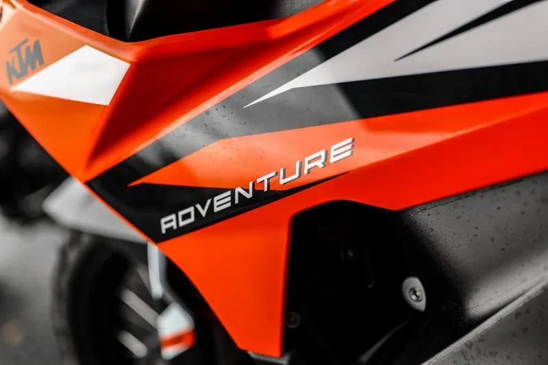 890 ADVENTURE