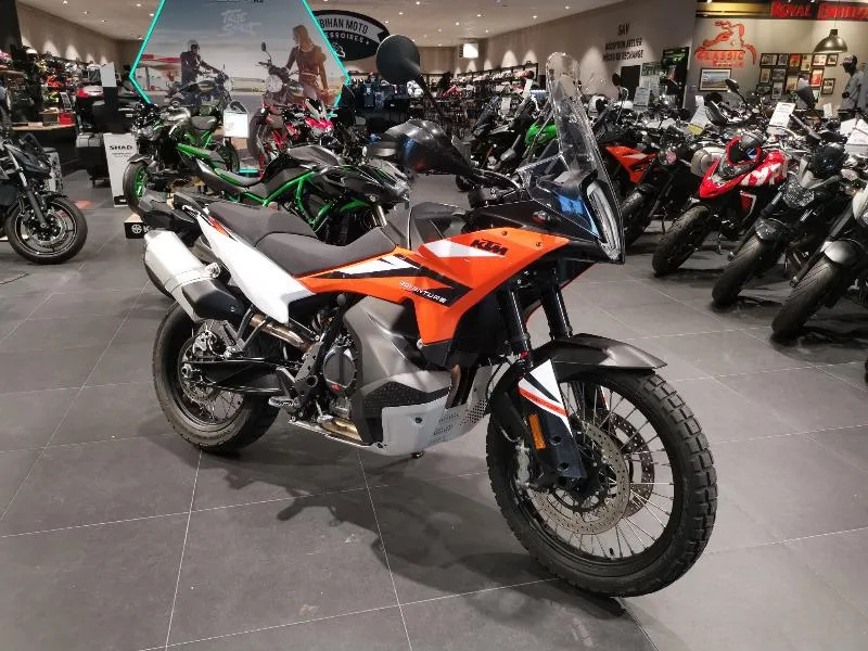 890 ADVENTURE