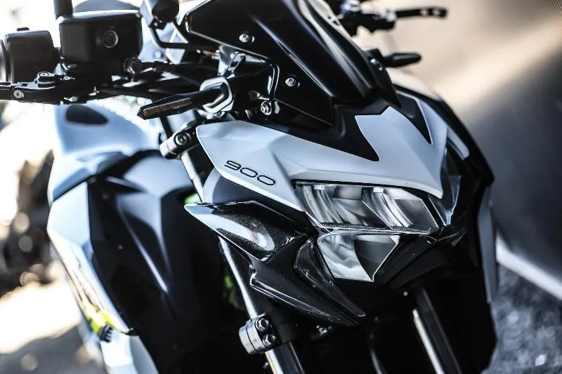Z 900