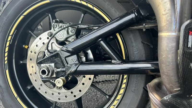 FTR 1200 CARBON