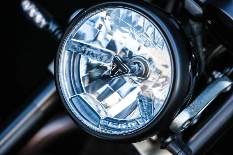 SPEED TWIN 1200