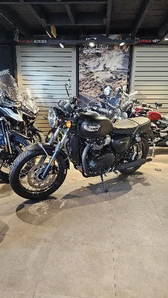 BONNEVILLE T100 900
