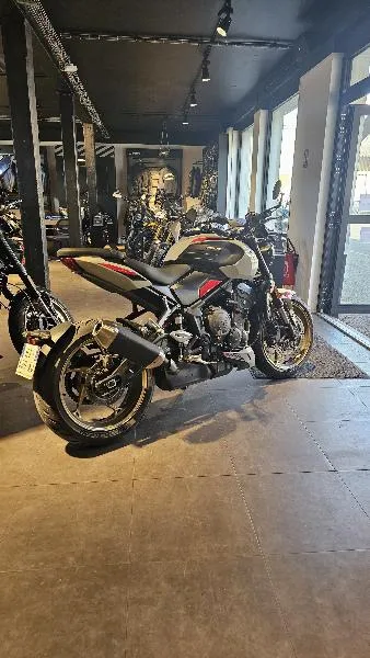 TRIDENT 800