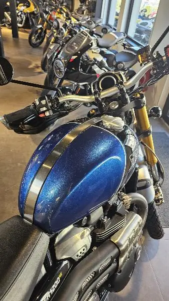 SCRAMBLER 1200 XE