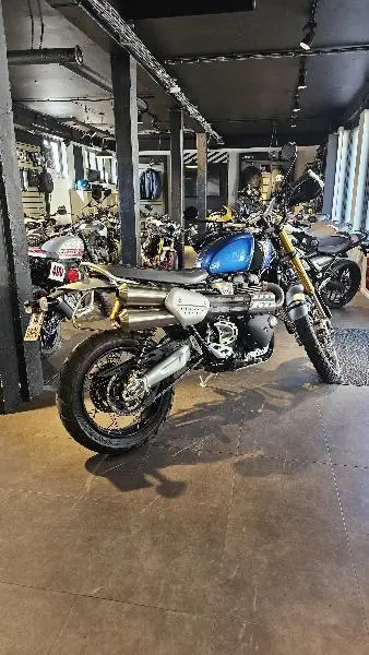 SCRAMBLER 1200 XE