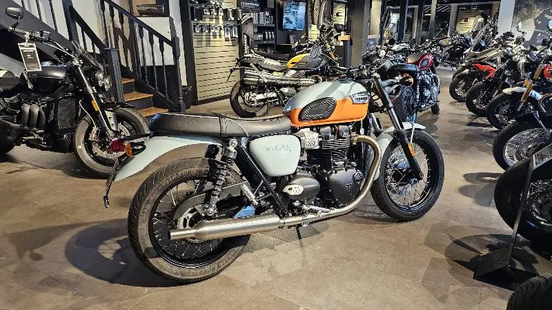 Bonneville T100