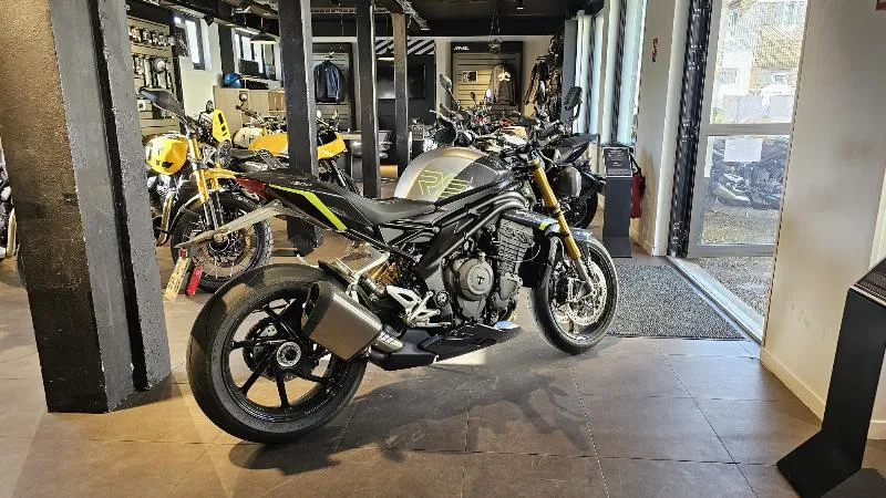 SPEED TRIPLE 1200 RS