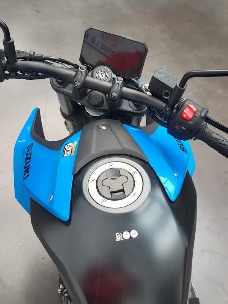 GSX8S