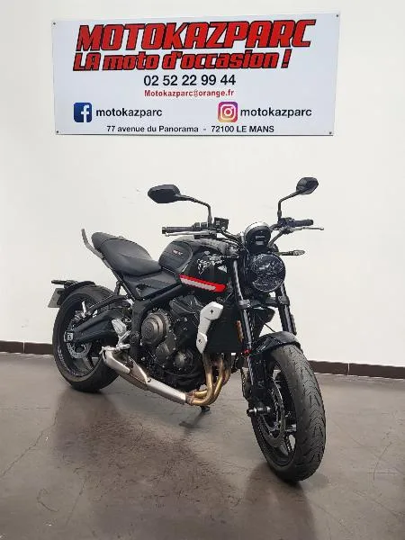 TRIDENT 660