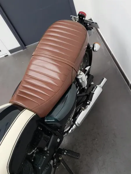 650 SIX HUNDRED