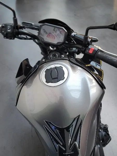 Z 900